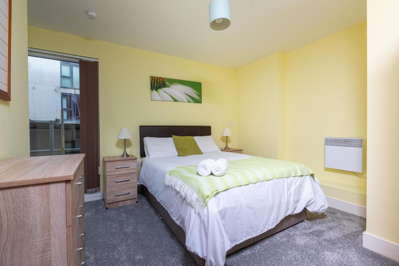 Meridian Bay Apartment Swansea Esterno foto